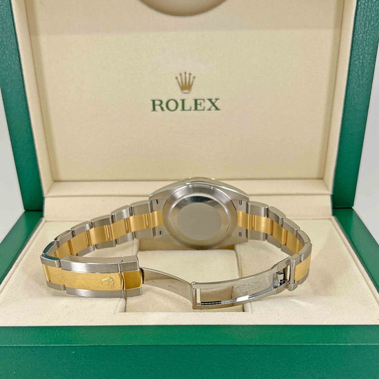 Rolex Replica Watch Datejust, 41mm, Wimbledon, 18k Yellow Gold and Stainless Steel, Oyster, Fluted, 126333-0019
