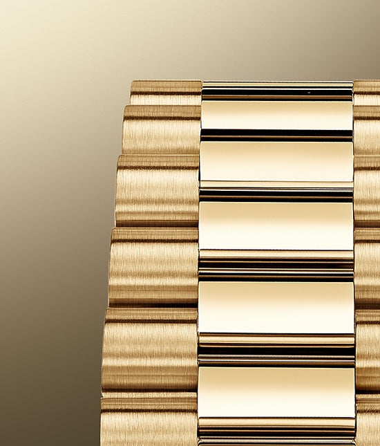 Rolex Replica Watch Day-Date 36 Yellow gold 128238-0022