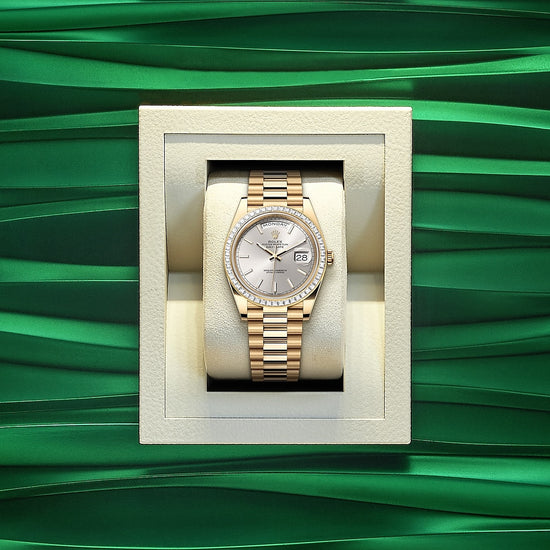 Rolex Replica Watch Day-Date 40, 18k Yellow Gold with Diamond-set, 40mm, 228398tbr-0040