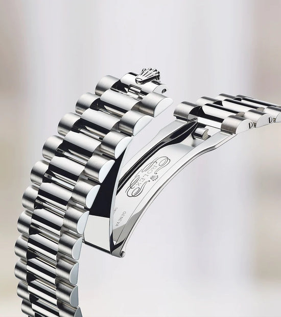 Rolex Replica Watch Day-Date 40 White gold 228239-0033