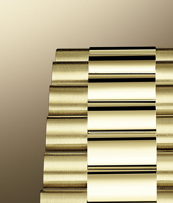 Rolex Replica Watch Day-Date 40 Yellow gold 228348RBR-0034
