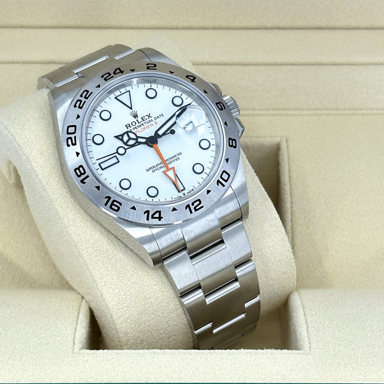 Rolex Replica Watch Explorer II, Oystersteel, 42mm, White dial, Oyster, 226570-0001