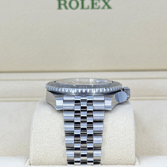 Rolex Replica Watch GMT-Master II Bruce Wayne, Jubilee, 126710grnr-0003