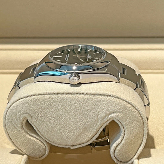 Rolex Replica Watch LADIES Oyster Perpetual 34mm, Black Dial, 124200-0002