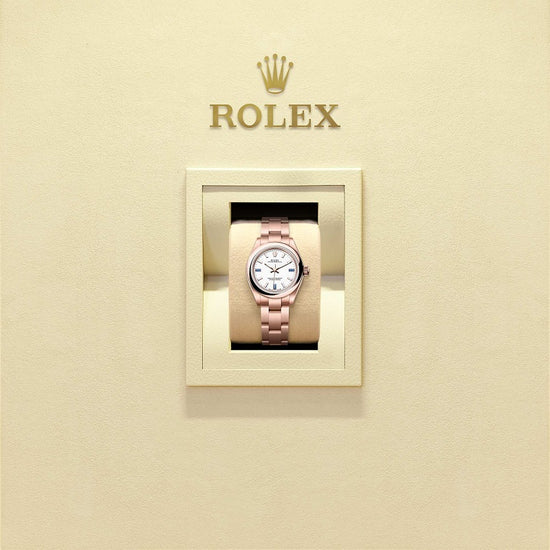 Rolex Replica Watch Oyster Perpetual 28, 18k Everose Gold, 28mm, White dial, Domed Oyster, 276205-0002