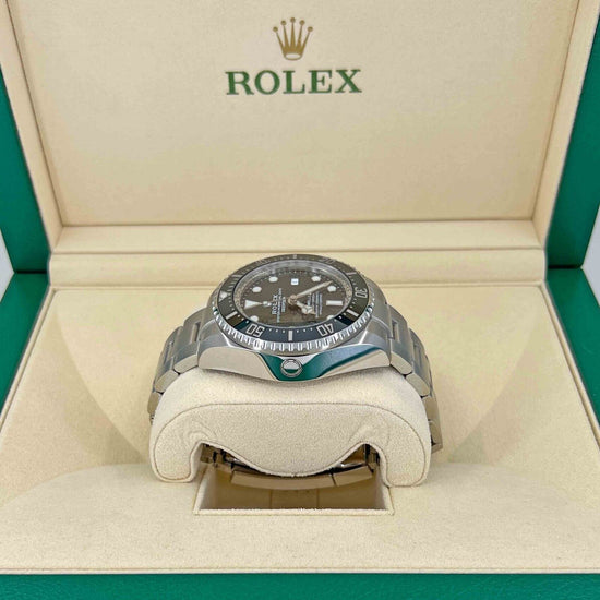 Rolex Replica Watch Sea-Dweller Deepsea, 44 mm, Stainless Steel, Mint 2021, 126660-0001
