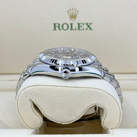 Rolex Replica Watch Sky-Dweller, 42mm, Oystersteel and 18k White Gold, Blue, Jubilee, 336934-0006