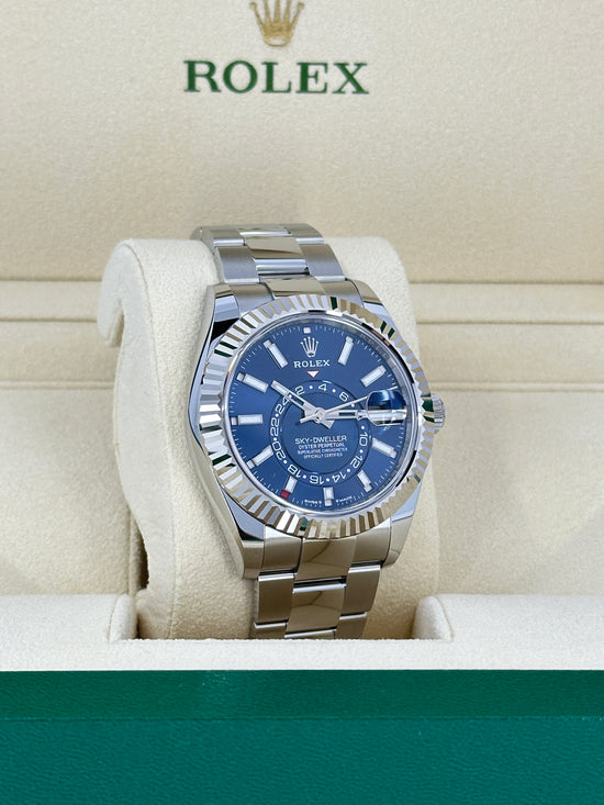 Rolex Replica Watch Sky-Dweller, 42mm, Oystersteel and 18k White Gold, Blue, Oyster, 336934-0005