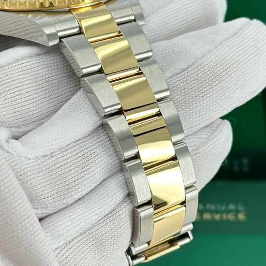 Rolex Replica Watch Submariner Date, Stainless Steel and 18k Yellow Gold, 41mm, 126613lb-0002