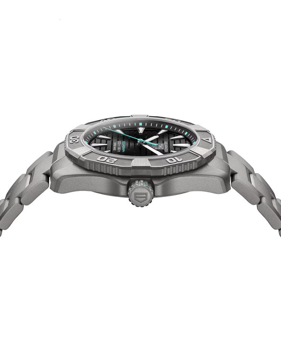 TAG Heuer Aquaracer Professional 200 Solargraph, Solar Quartz, Titanium, 40mm, WBP1184.BF0008