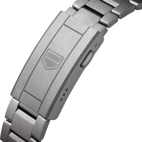 TAG Heuer Aquaracer Professional 200 Solargraph, Titanium, 40mm, WBP1180.BF0000