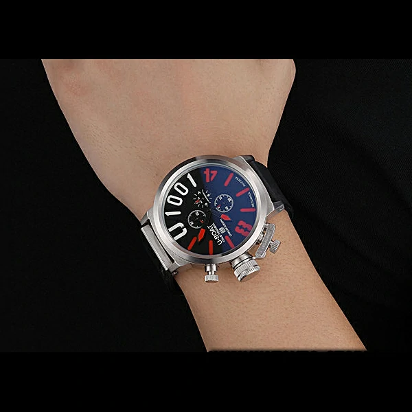 U Boat 1001 Red On Black Dial Stainless Steel Case Rubber Bracelet new60638