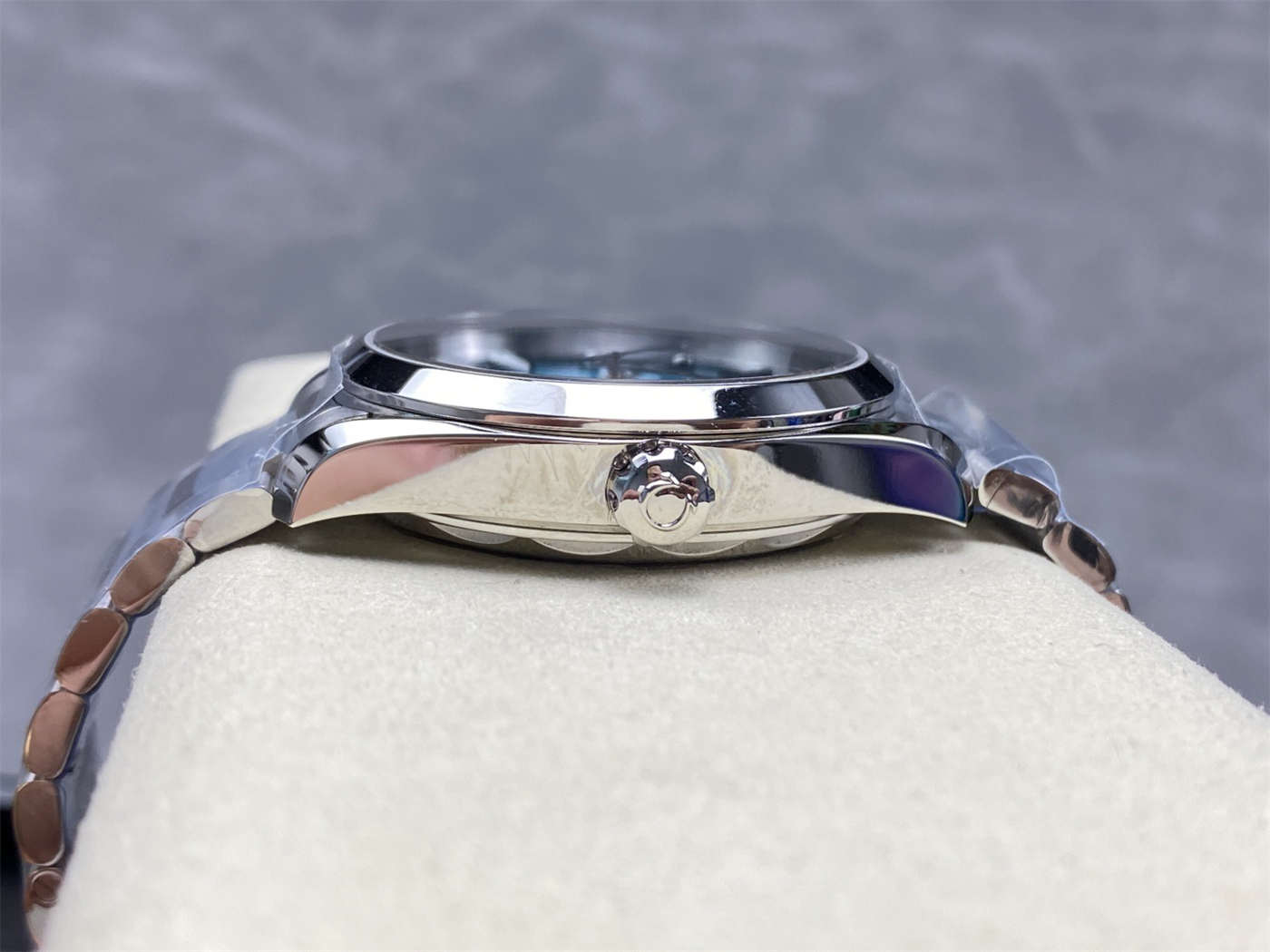 VSF Aqua Terra 150M 38mm “Shades” – Atlantic Blue Dial (VS8800 Super Clone)