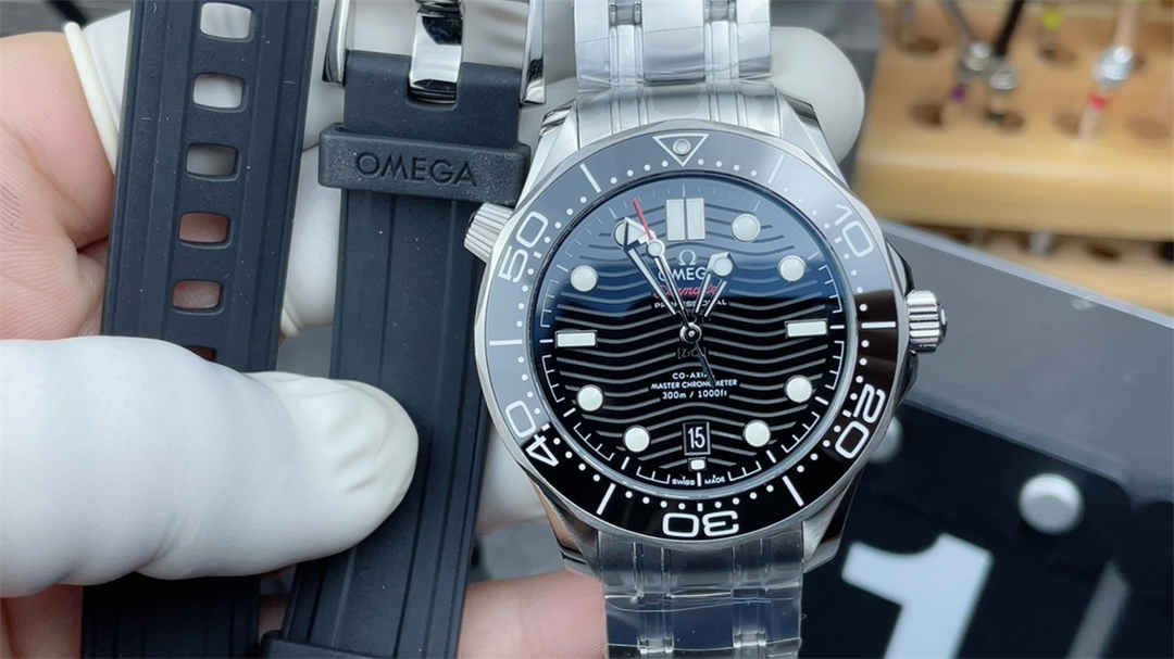 VSF Omega Seamaster 300M Replica – 42mm Stainless Steel & Ceramic Diver Watch