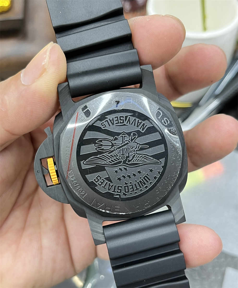 VSF Panerai PAM1324 – 44mm Submersible Carbotech-Style Carbon Replica