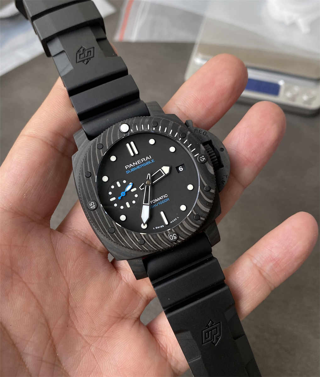 VSF Panerai PAM2231 – Premium Luminor Marina Carbotech Replica with P.900 Movement