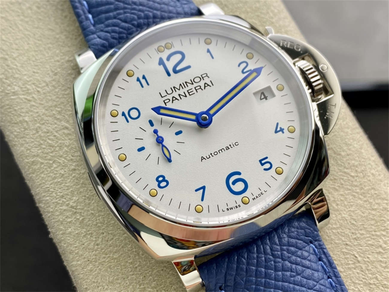 VSF Panerai PAM906 Replica – Luminor Due 42mm Ivory Dial