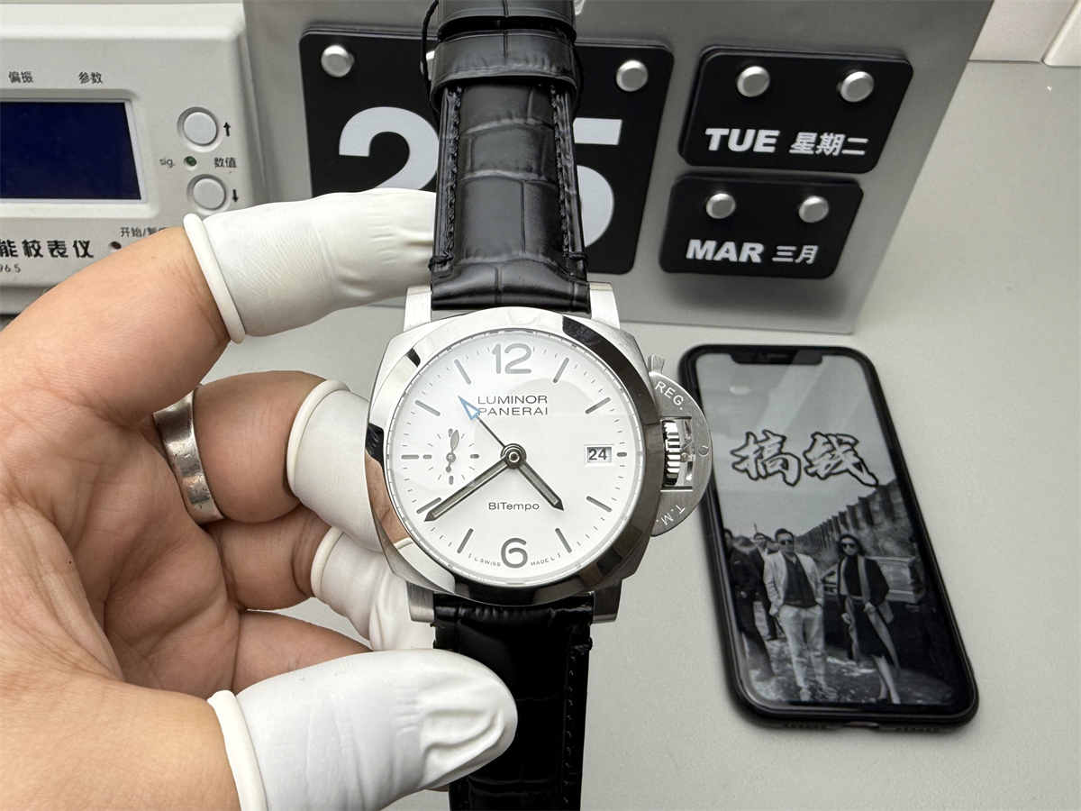 VSF Watches Panerai PAM1367 – 40mm Luminor BiTempo GMT Super Clone with P.900 Movement