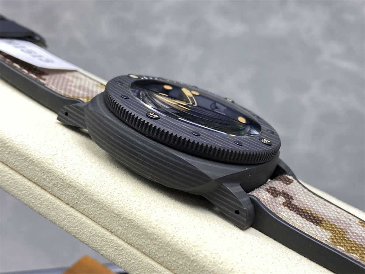 VSF Watches Panerai PAM1513 Submersible Navy SEALs 44mm Carbotech – Military Desert Edition Replica