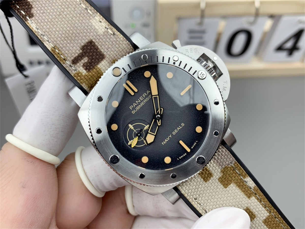 VSF Watches Panerai PAM1518 – 44mm Navy SEALs Style Submersible Super Clone