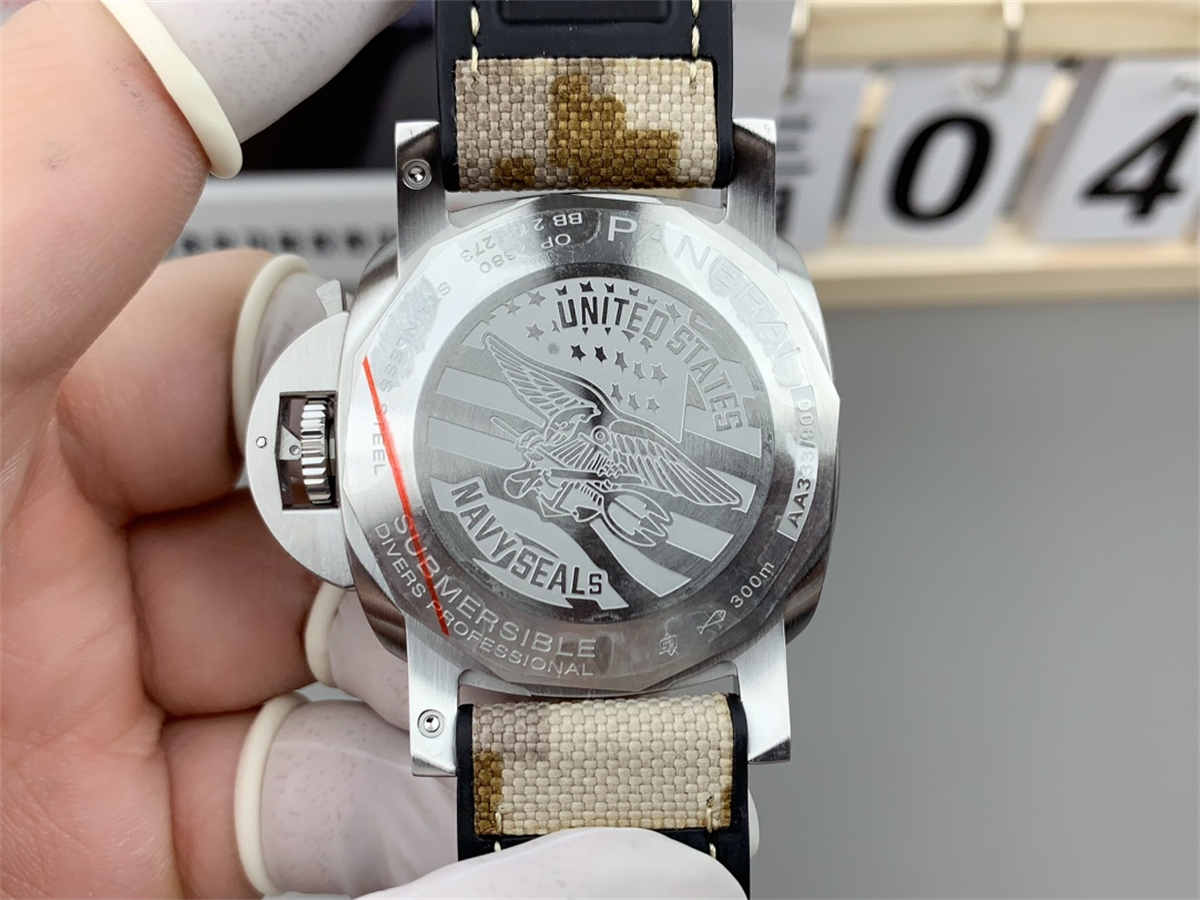 VSF Watches Panerai PAM1518 – 44mm Navy SEALs Style Submersible Super Clone