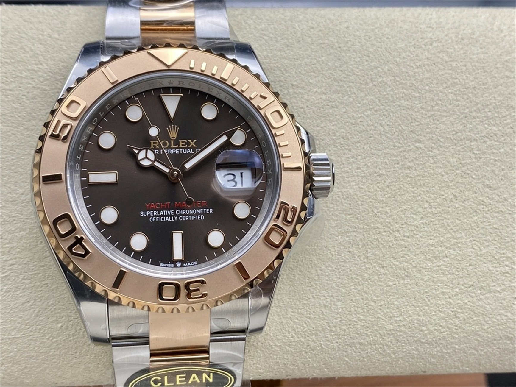 Product Page: Rolex Yacht-Master 40 Brown Dial (M126621‑0001)