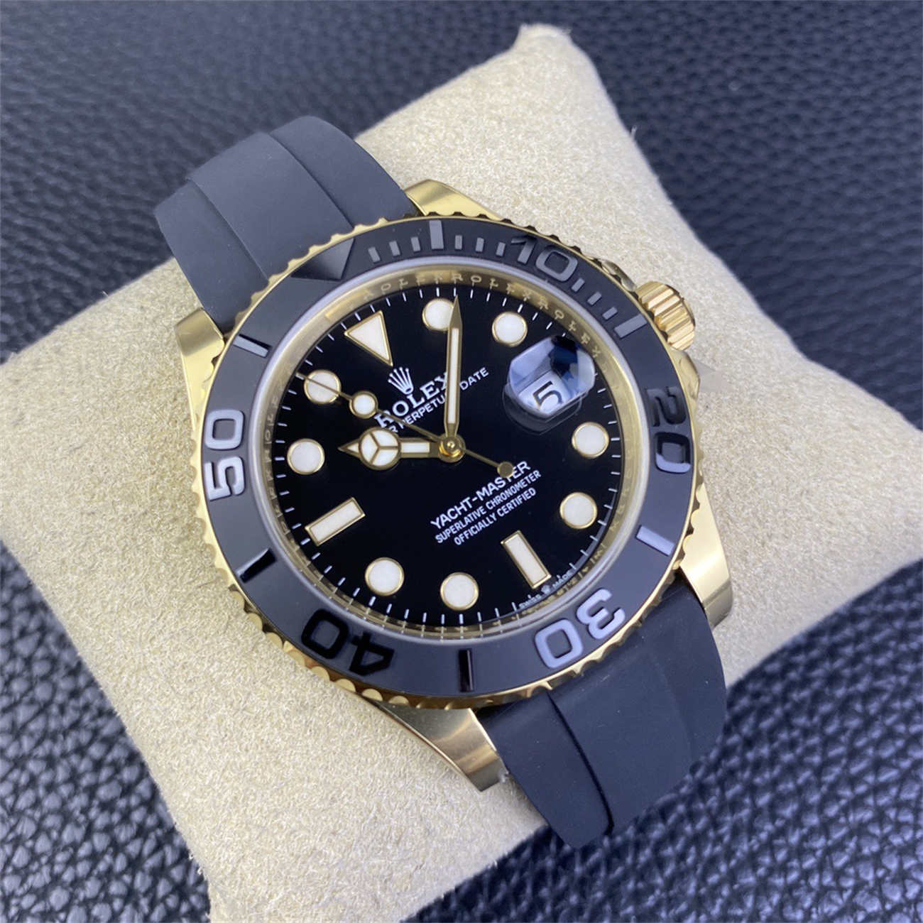 Product Page: Yacht-Master 42 18K Gold Rolex Replica (M226658‑0001)