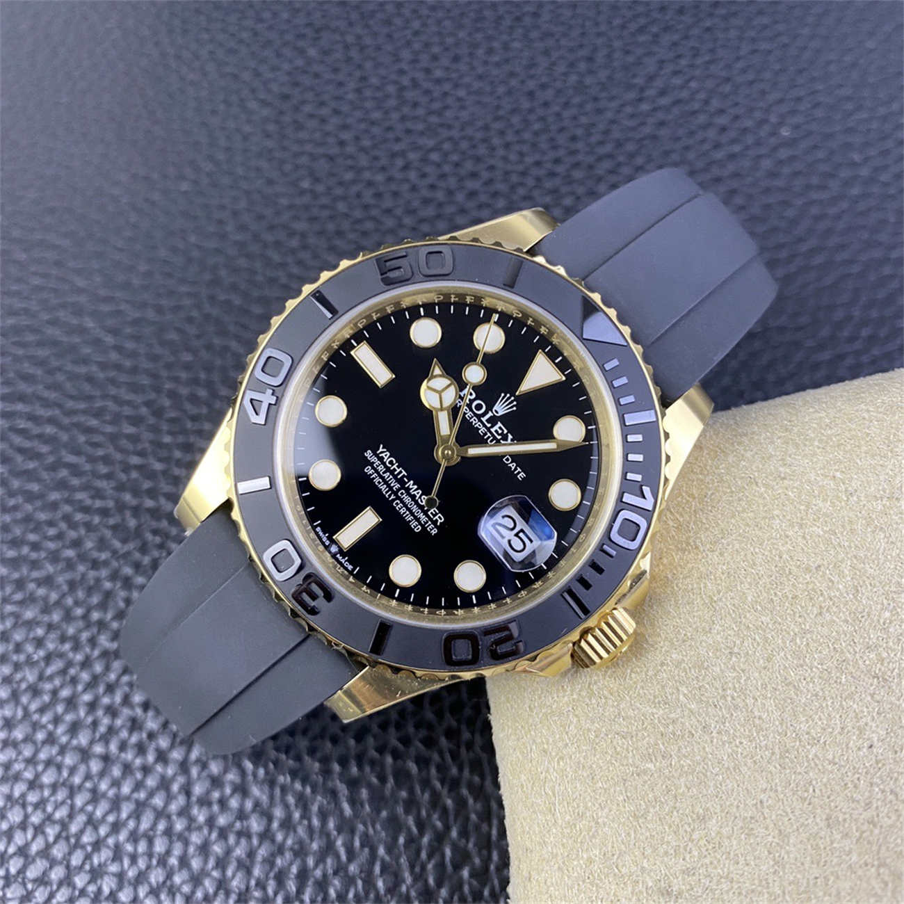 Product Page: Yacht-Master 42 18K Gold Rolex Replica (M226658‑0001)