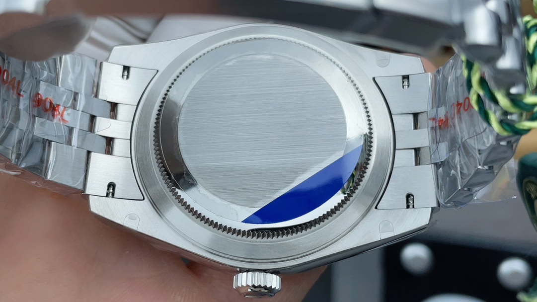 ZF Factory Sky Dweller Replica Watch – White Dial Jubilee Bracelet 42mm Luxury Timepiece